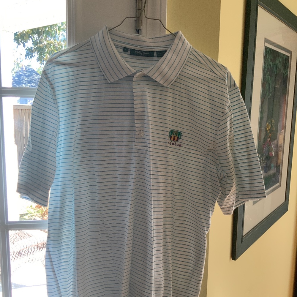 Boo y Jones golf shirt